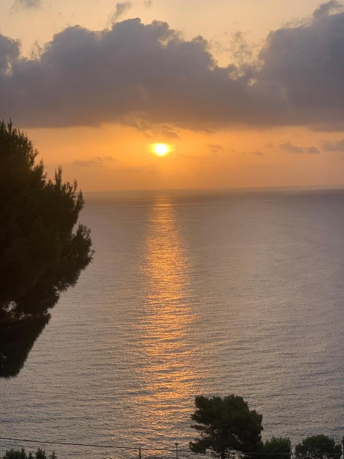 Mondello Addaura Addisio Suite Палермо Екстериор снимка